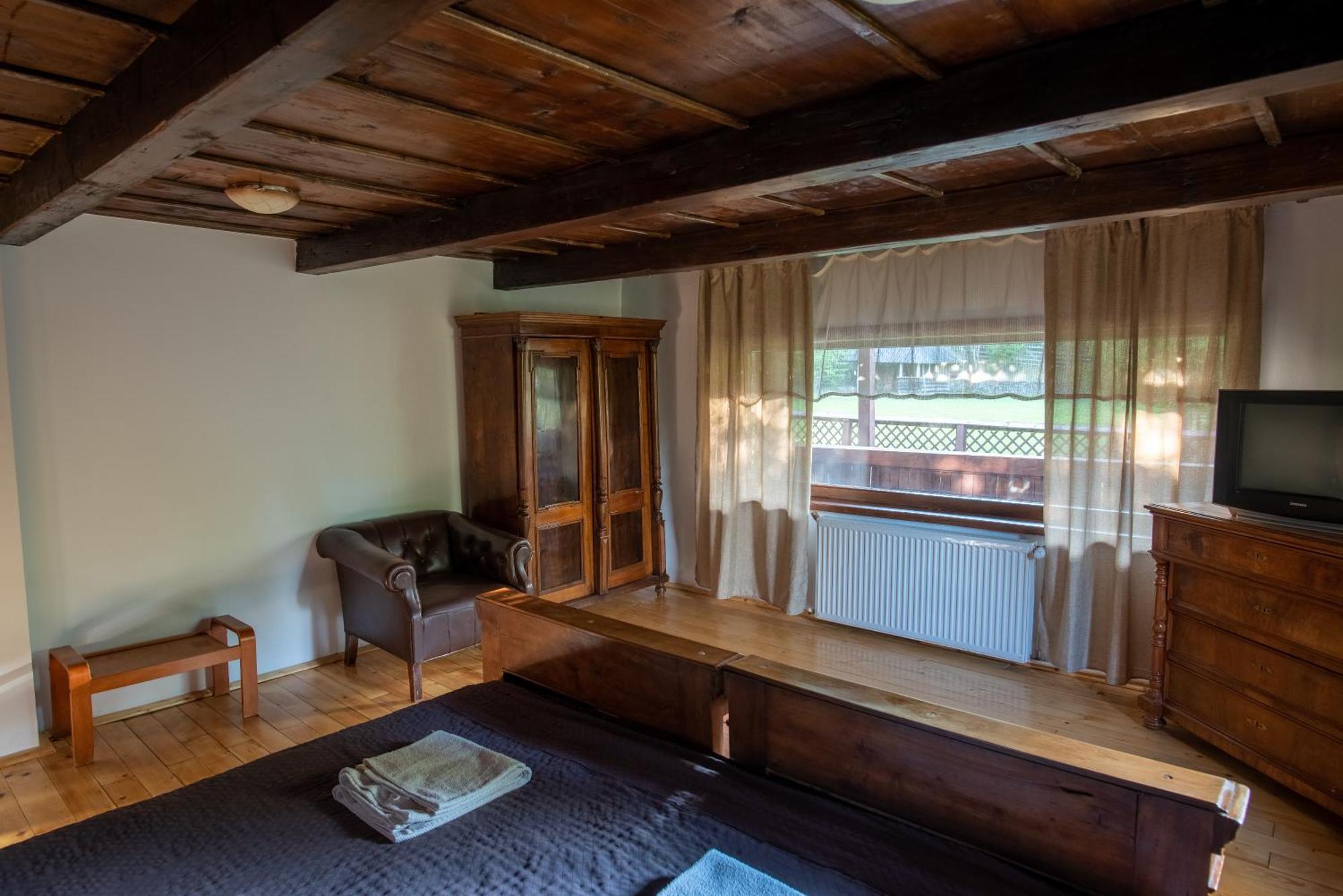 Pensiunea Casa Bunicilor Mînăstirea Humorului Pokoj fotografie